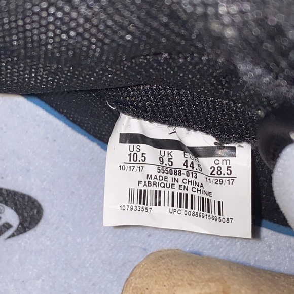 Shadow 1s never worn before bought from StockX. - Picture 4 of 4